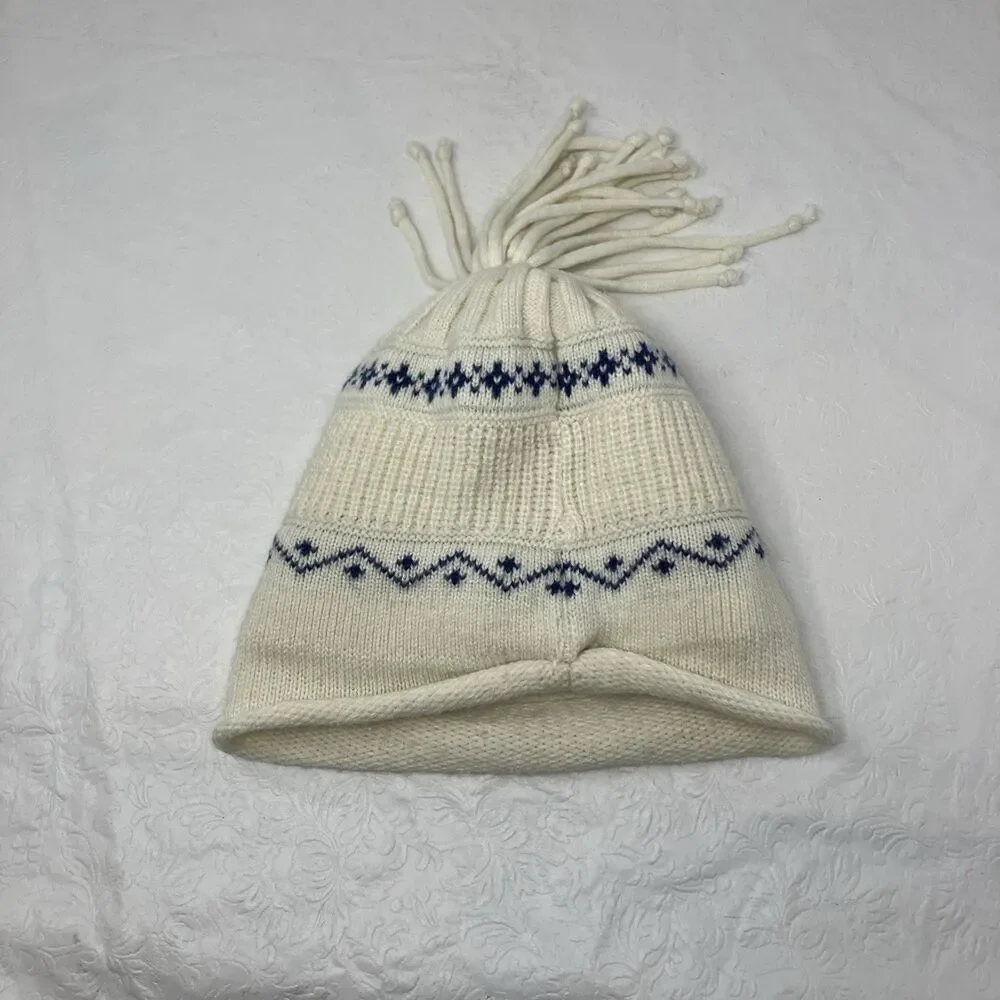 Hand Knit Fair Isle Beanie Hat Tassel White Blue Unisex Nordic-style Winter Ski